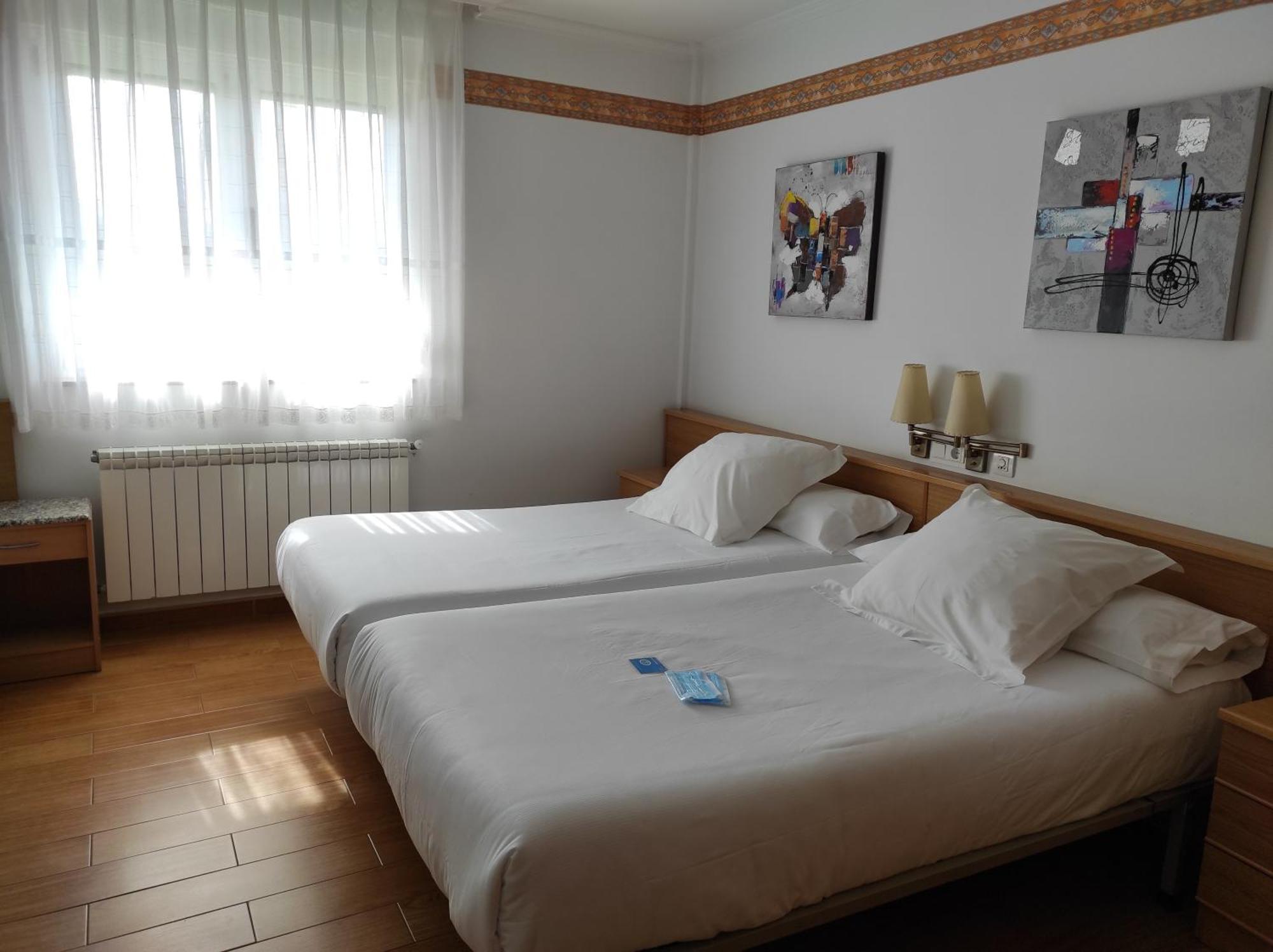 Hotel La Casa Del Abuelo Tapia De Casariego Eksteriør bilde